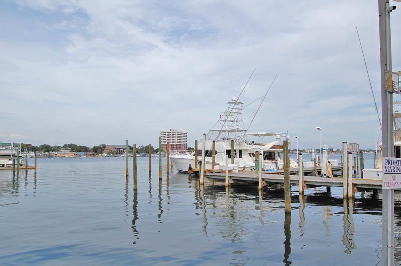100 Gulf Shore Drive - Photo 1
