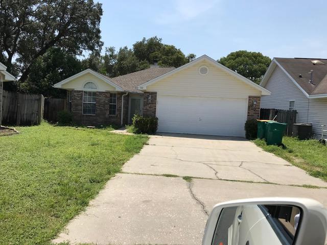 910 Roanoke Court - Photo 1