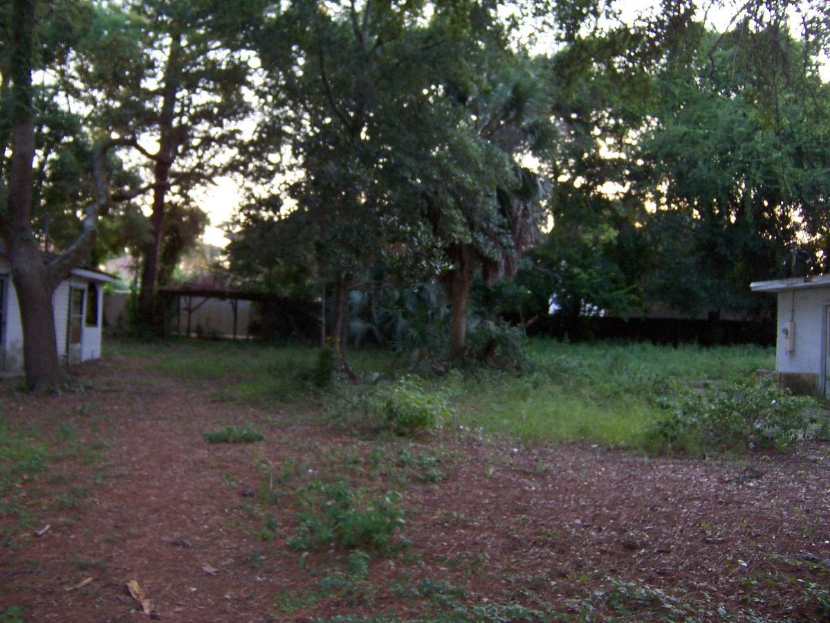 24 Park Circle - Photo 1