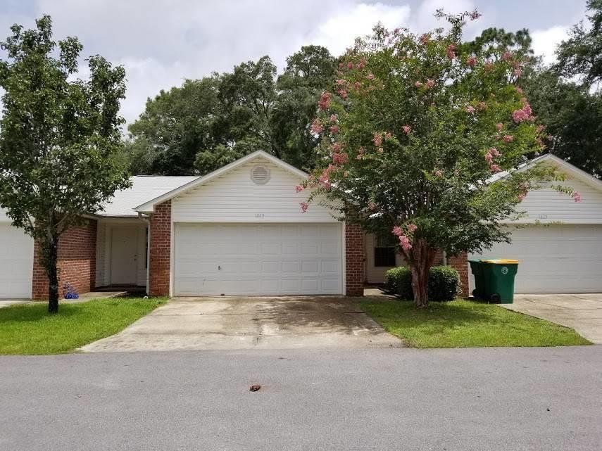 1823 Cotton Tree Court - Photo 1