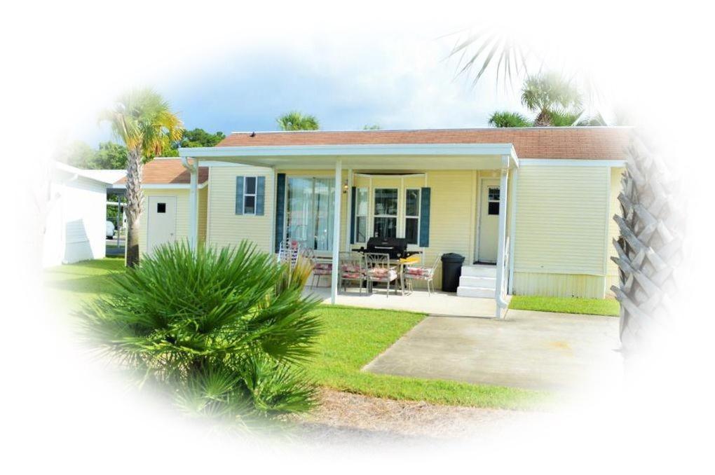 1219 Thomas Drive - Photo 1