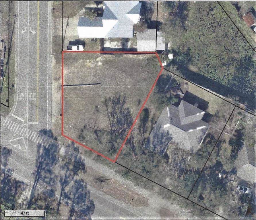 8626 Lagoon Drive - Photo 1