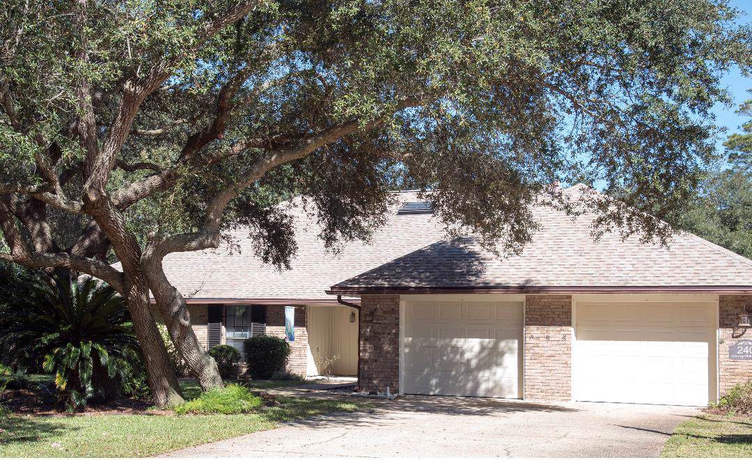 240 Country Club Road - Photo 1