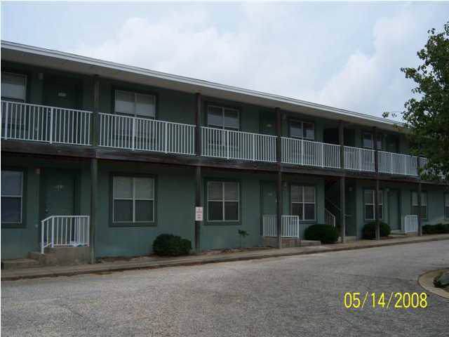 585 Florosa Court - Photo 1