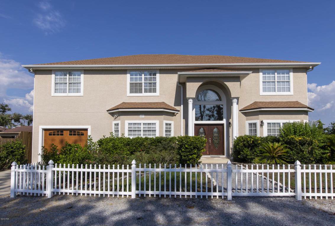 829 Bay Drive - Photo 1