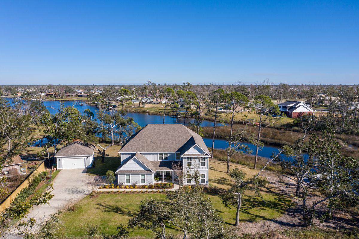 1705 Loblolly Lane - Photo 1 1705 Loblolly Lane - Photo 1