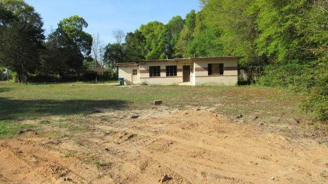 110 Butler Circle - Photo 1