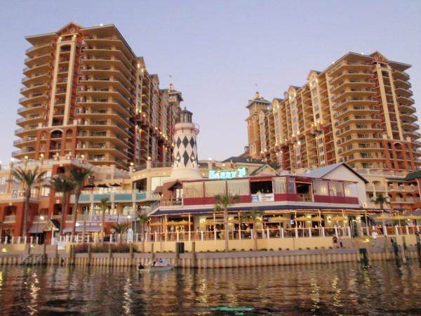 10 Harbor Boulevard - Photo 1