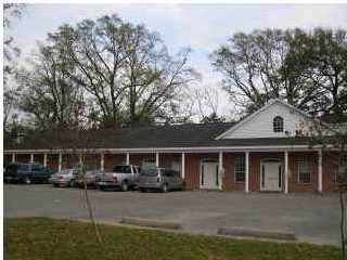 301 Ferdon Boulevard - Photo 1