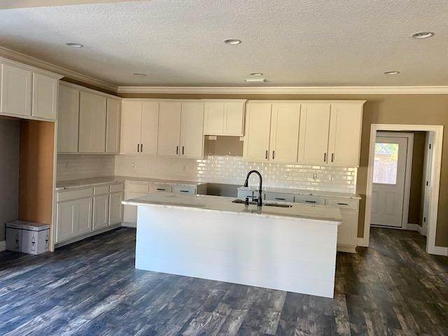 5345 Wyndell Circle - Photo 1