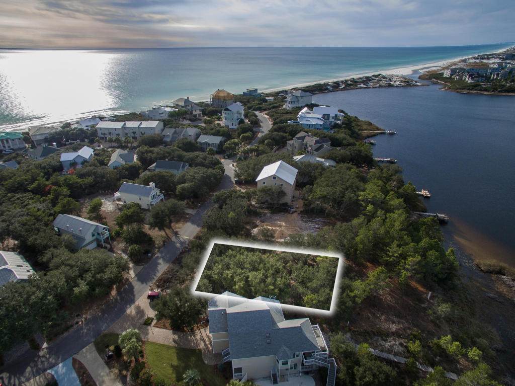 000 Pelican Circle - Photo 1