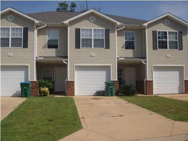 218 Johnson Court - Photo 1