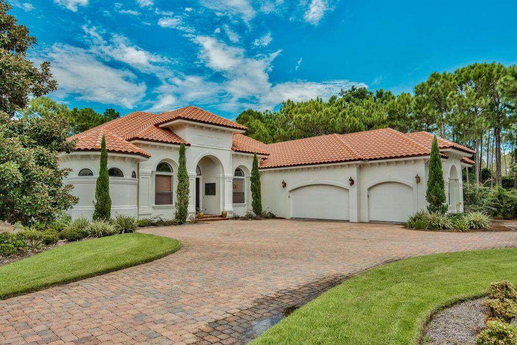 278 Corinthian Place - Photo 1