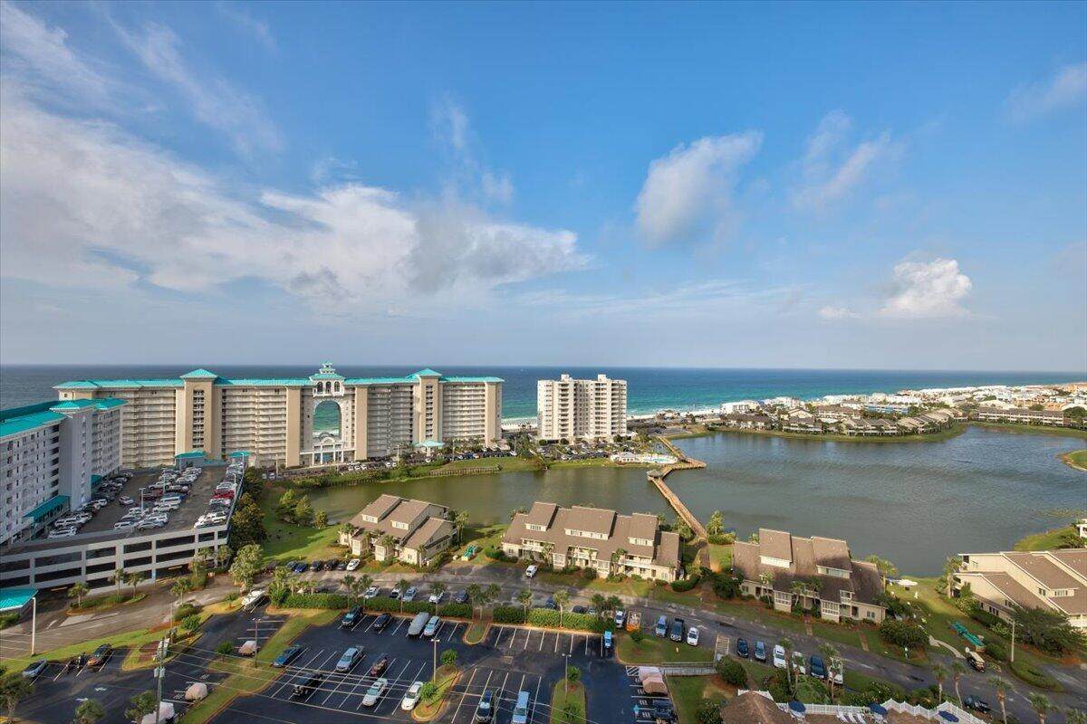 122 Seascape Boulevard - Photo 1