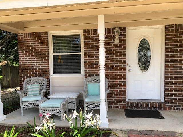 213 22nd Street - Photo 1