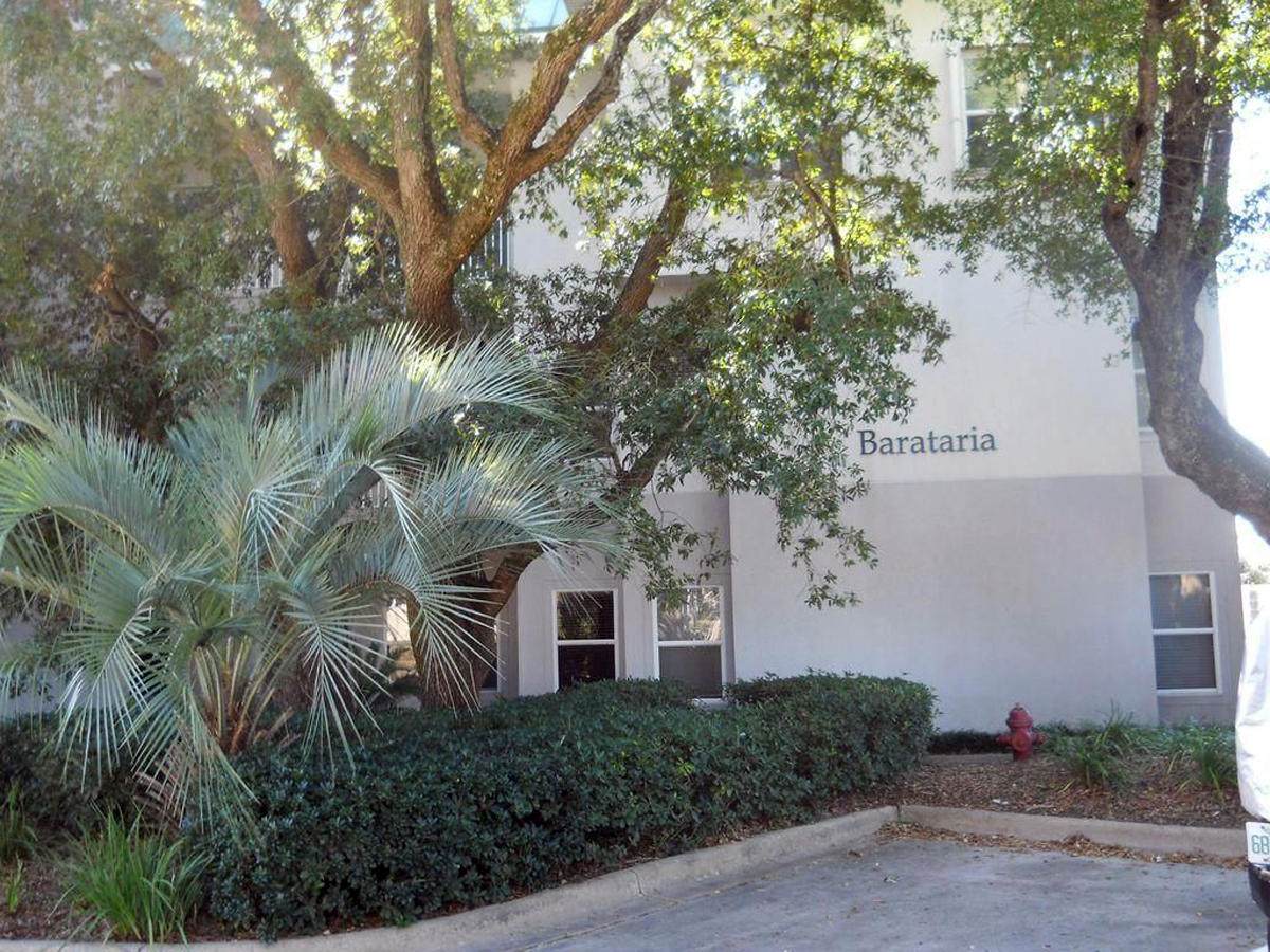 212 Harbor Boulevard - Photo 1