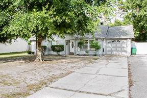 215 Brookmeade Drive - Photo 1