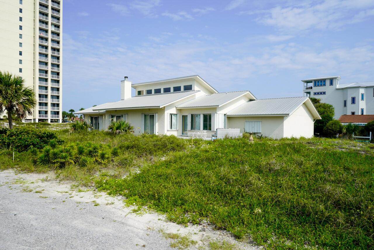 100 Beach Drive - Photo 1