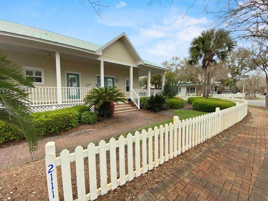 2111 Olde Towne Avenue - Photo 1