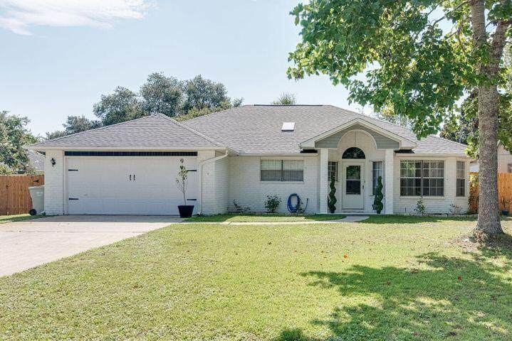 8185 Country Bay Boulevard - Photo 1