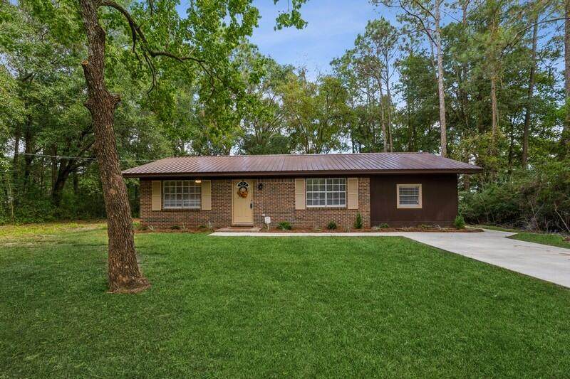 5511 Mimosa Street - Photo 1