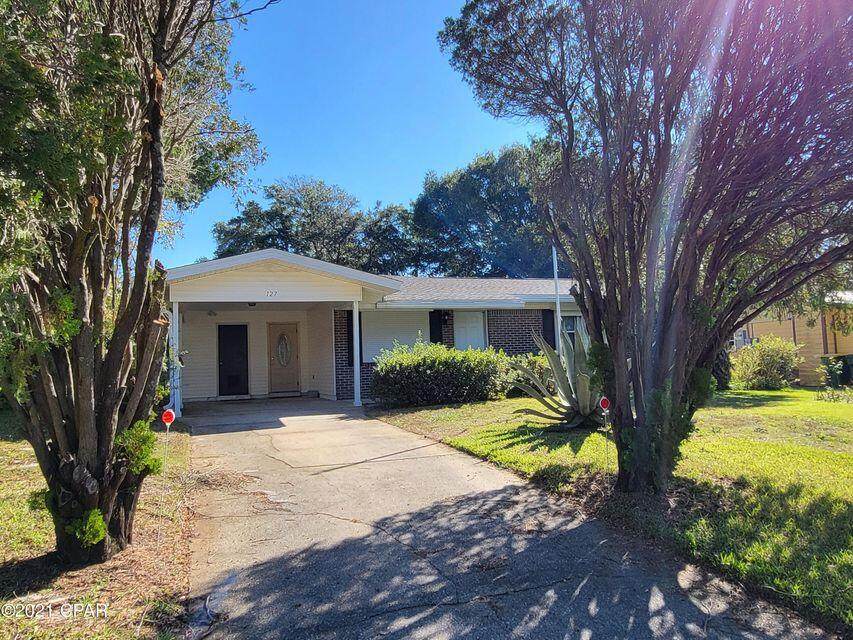 127 Pryor Drive - Photo 1
