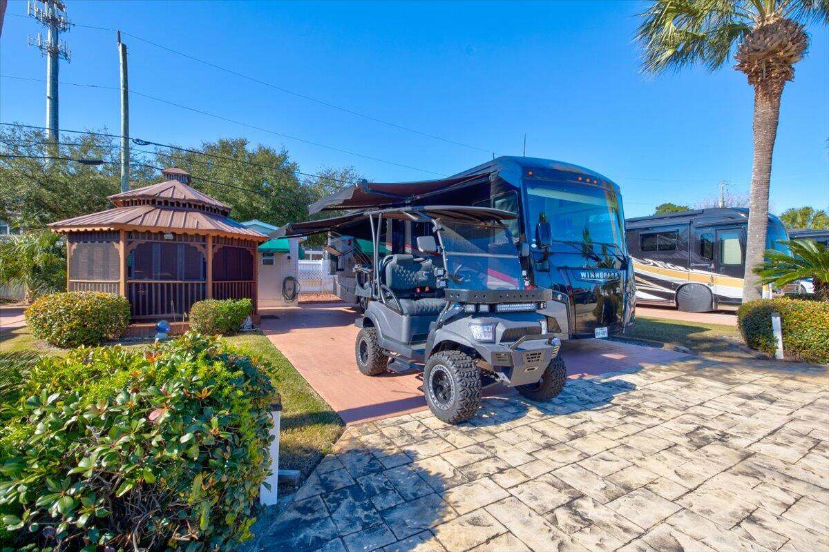 18 Bradley Street - Photo 1