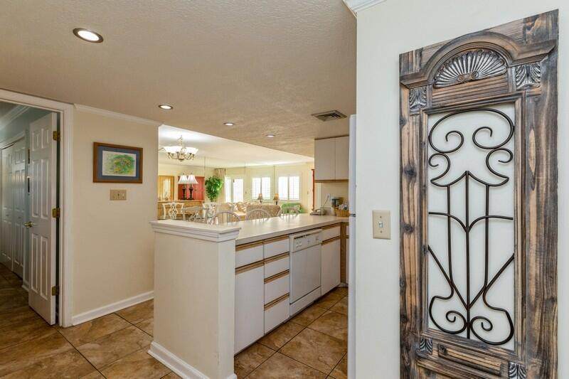 510 Gulf Shore Drive - Photo 1