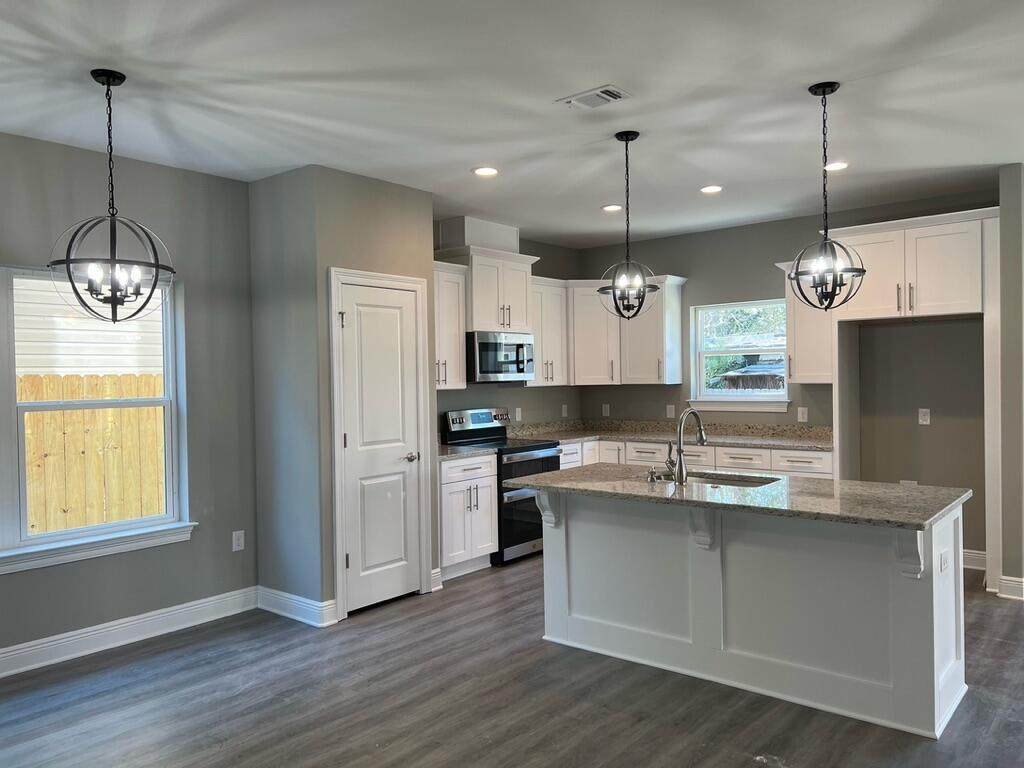 2331 Hadleigh Hills Court - Photo 1