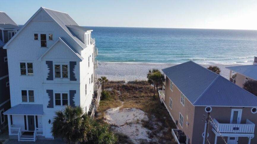 20113 Front Beach Road - Photo 1