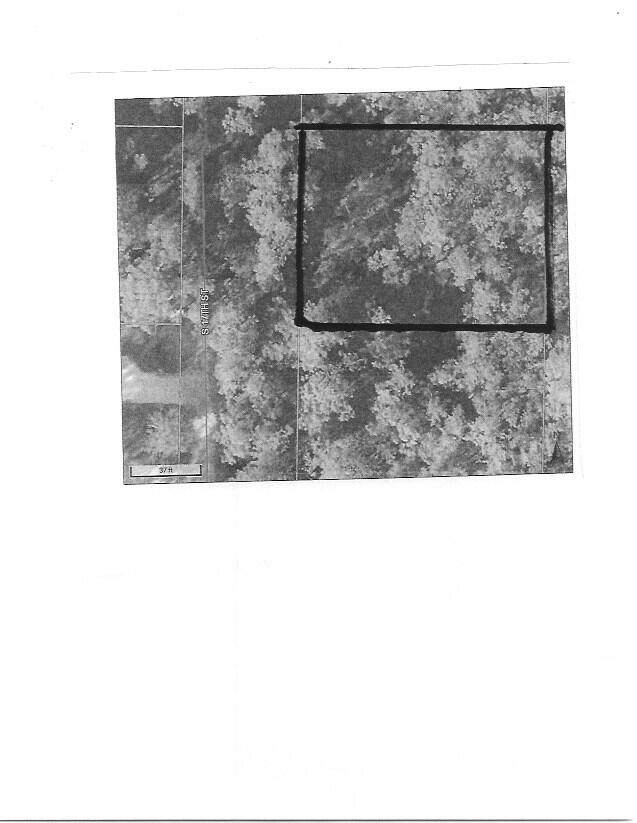 xxx 17 Street - Photo 1
