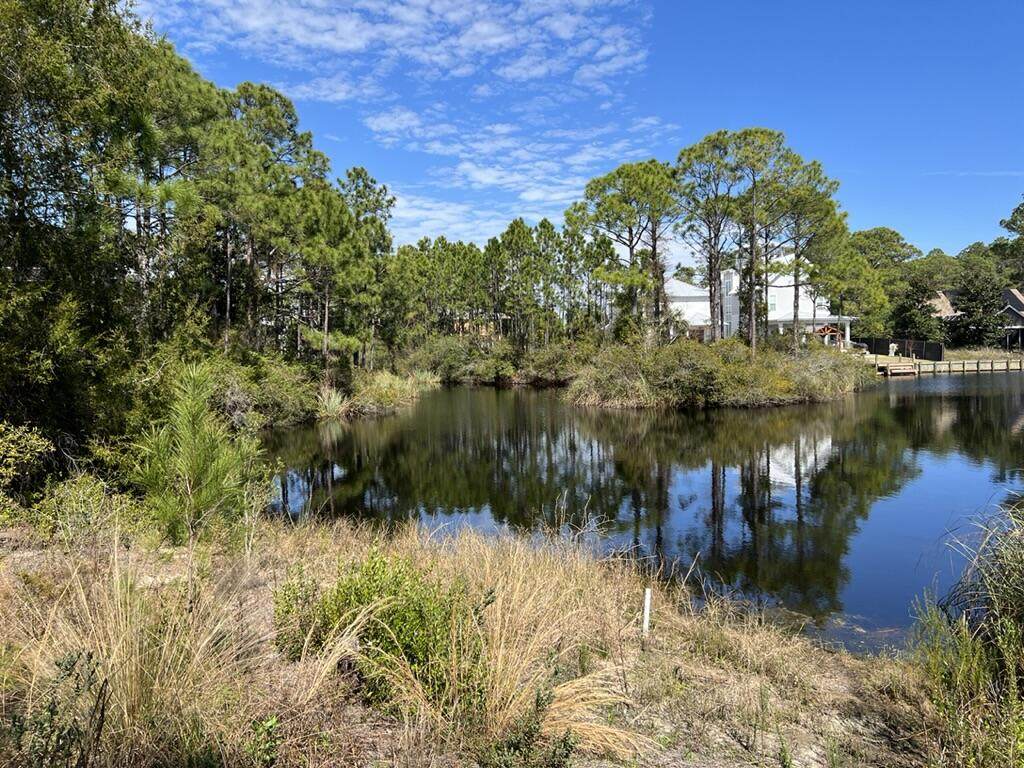 6 Bayshore Pines Court - Photo 1
