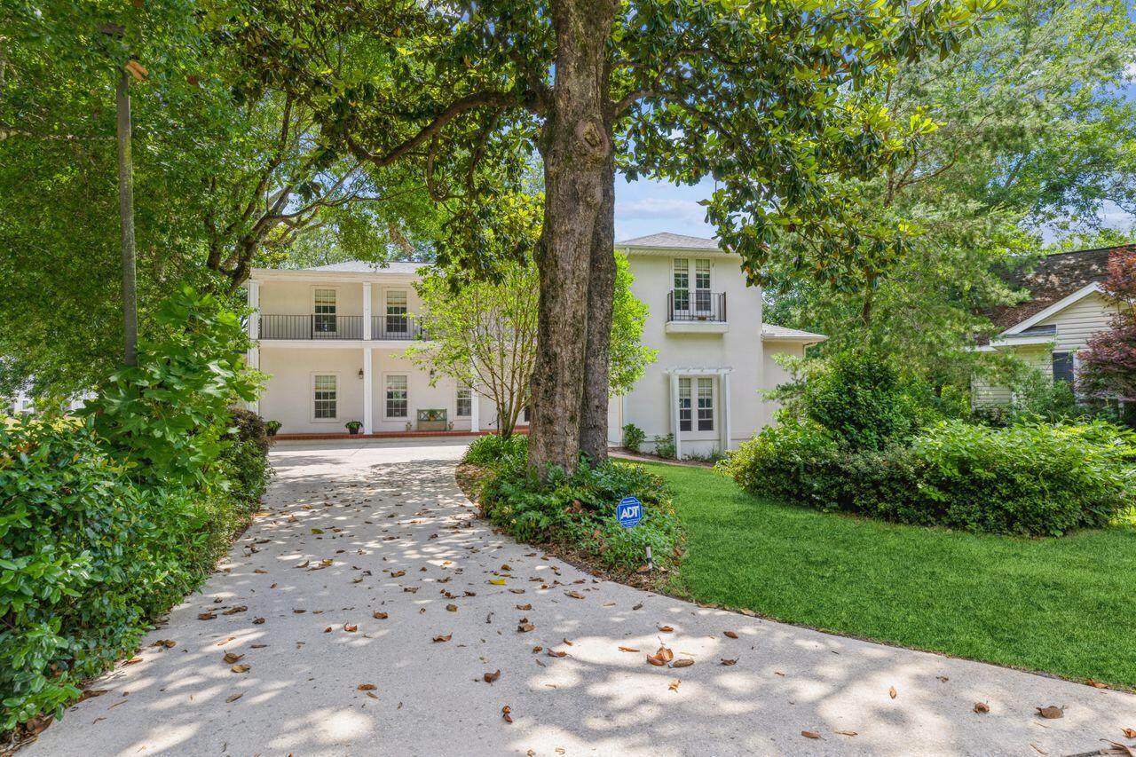 4302 Hidden Lakes Drive - Photo 1