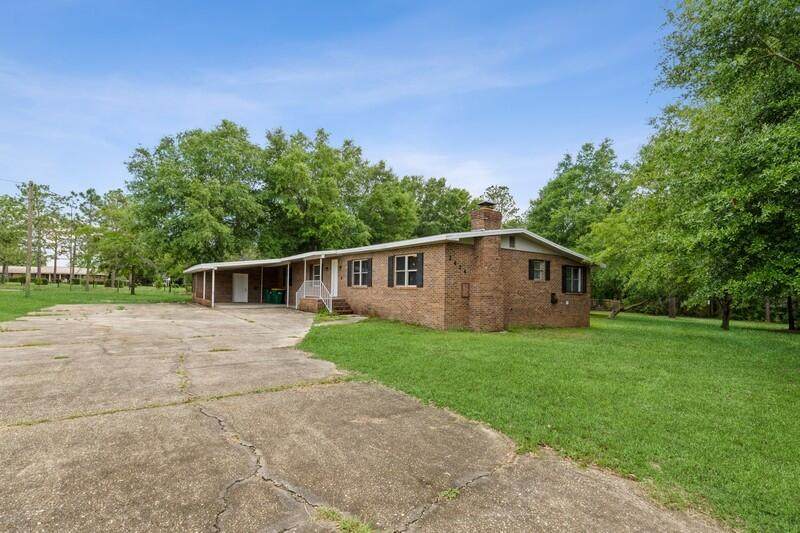 2424 Lake Silver Road - Photo 1