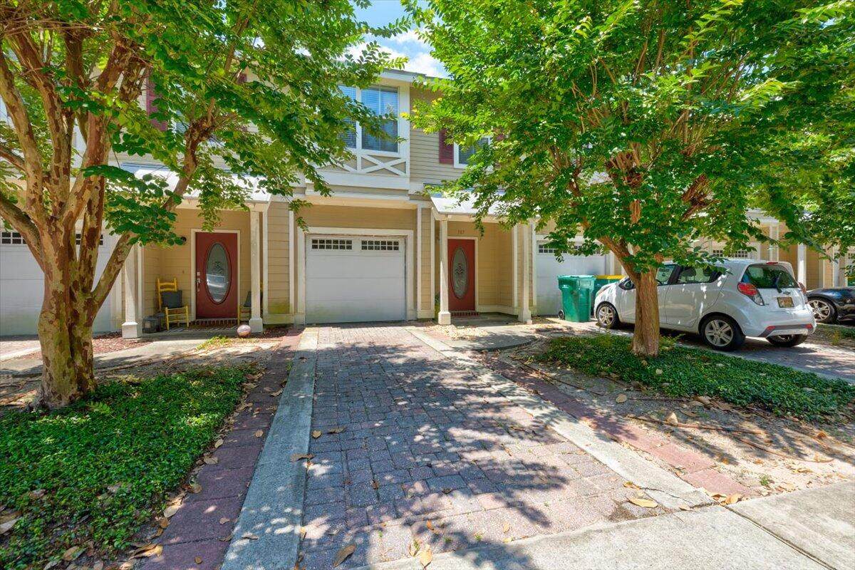387 Twin Lakes Lane - Photo 1