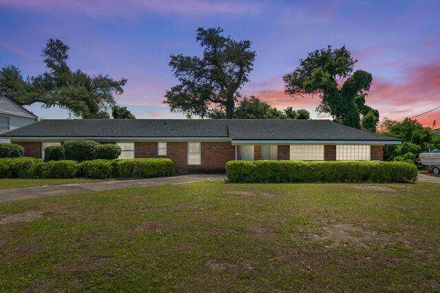 1927 Tyndall Drive - Photo 1