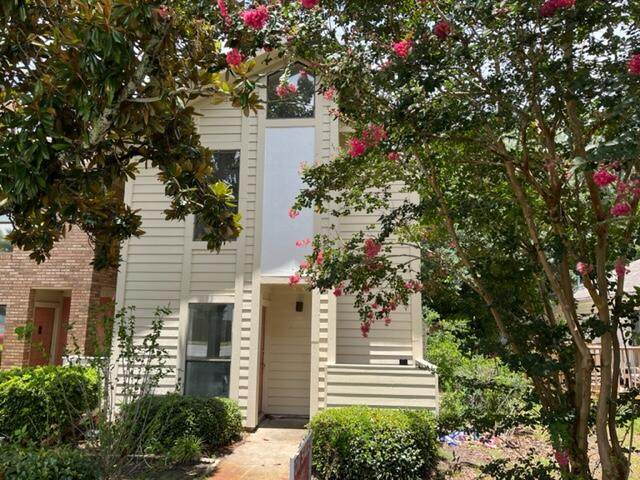 3861 Indian Trail - Photo 1