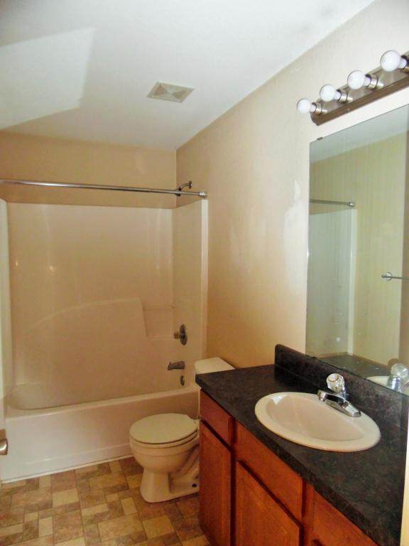 670 Edney Ave Avenue - Photo 1