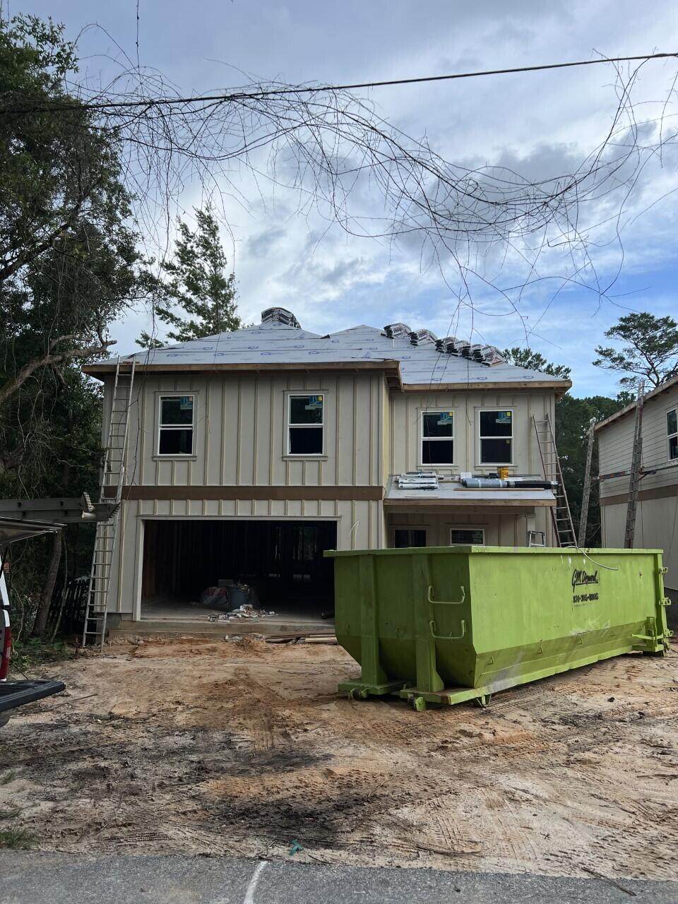 606 Ivy Avenue - Photo 1
