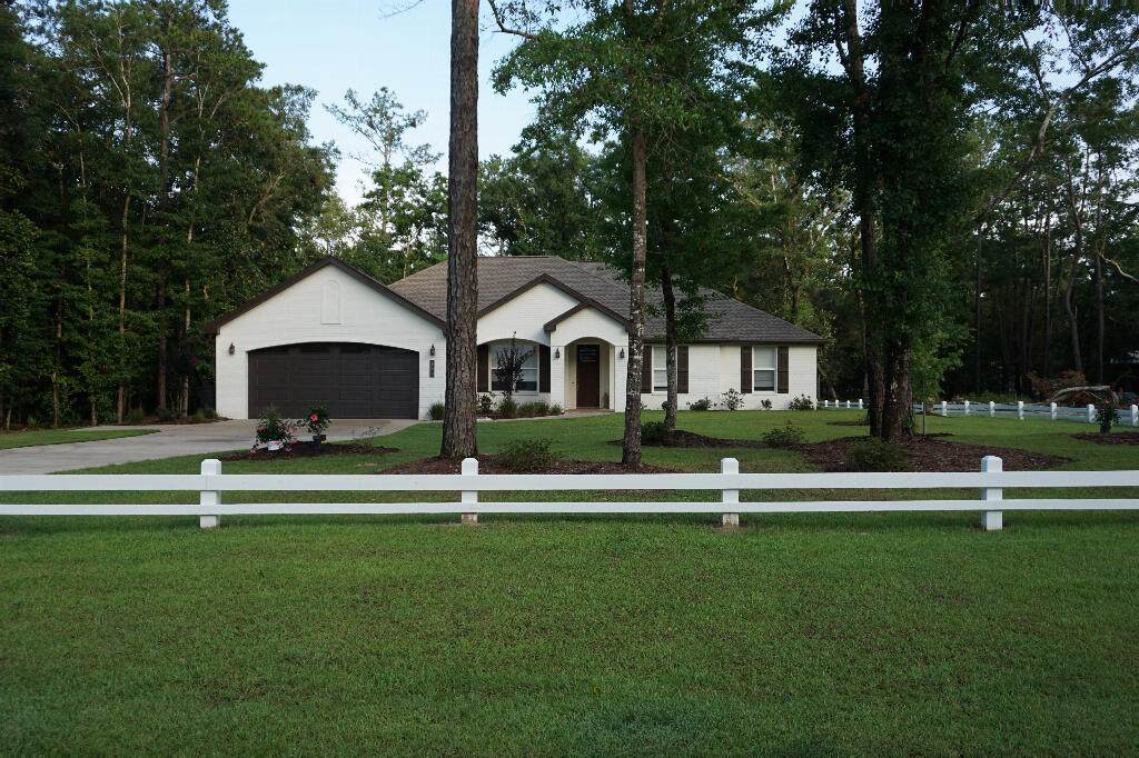 184 Magnolia Drive - Photo 1