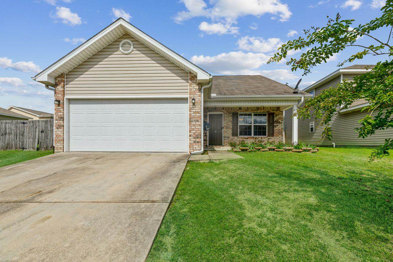 417 Eisenhower Drive - Photo 1