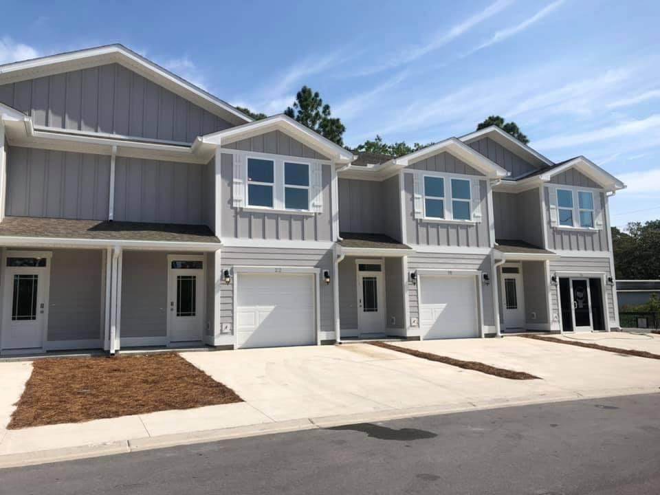227 Sandhill Pines Drive - Photo 1