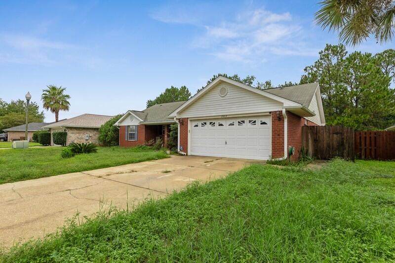2423 Heritage Circle - Photo 1