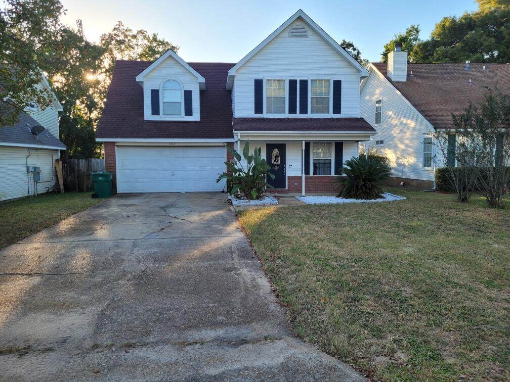 142 Scranton Street - Photo 1