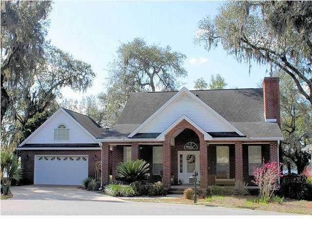 325 Grand Oaks Drive - Photo 1