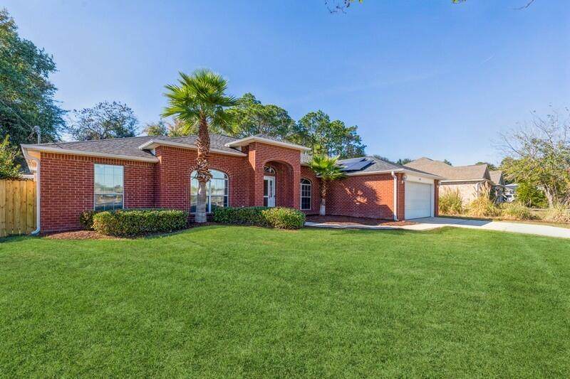 227 Trish Drive - Photo 1