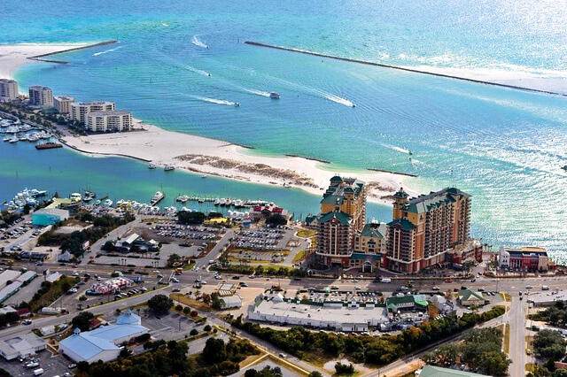 10 Harbor Boulevard - Photo 1
