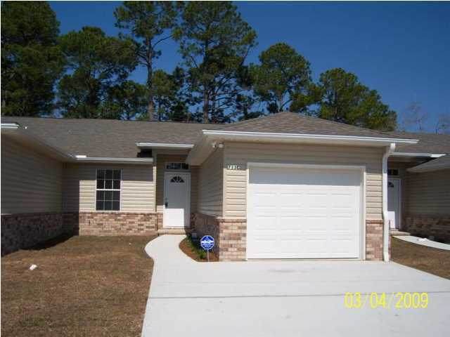 713 Park Boulevard - Photo 1
