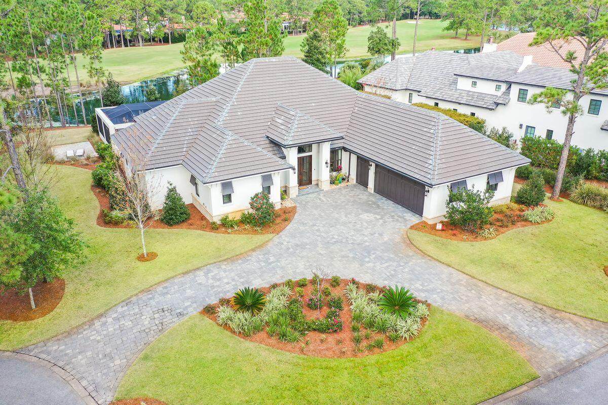 1521 Island Green Drive - Photo 1