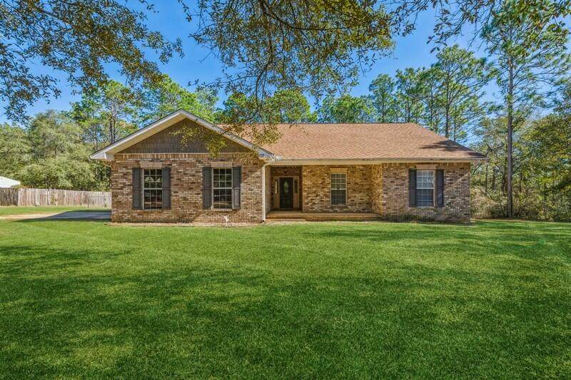 897 Hiawatha Street - Photo 1